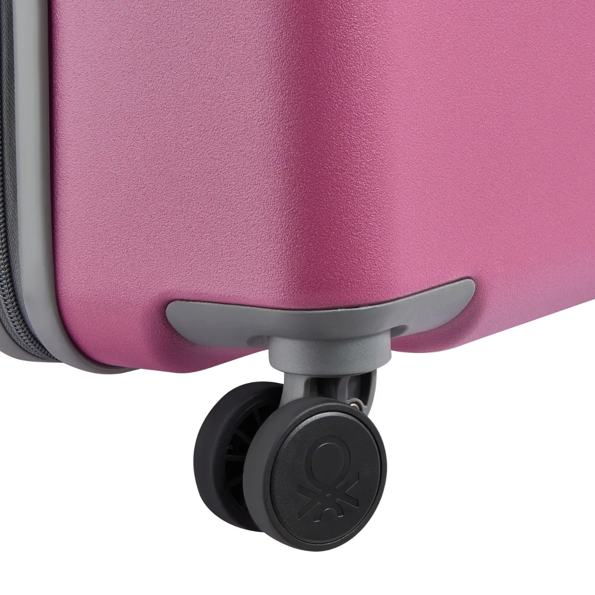 UNITED COLORS OF BENETTON UCB HARDSIDE 70CM TROLLEY CASE - Image 8